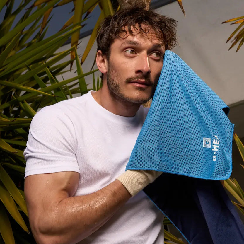 Serviette rafraîchissante bleu G-Heat