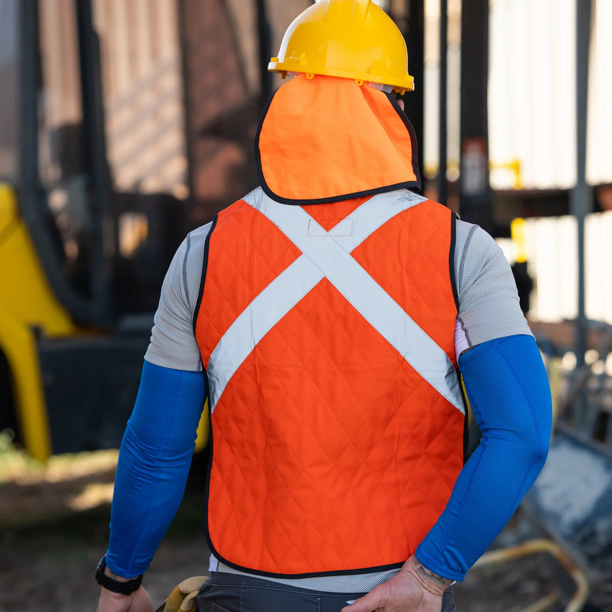 Sous casque rafraîchissant porté